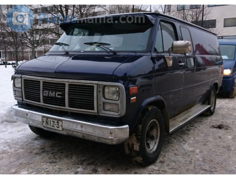 NIZ-3, GMC Vandura