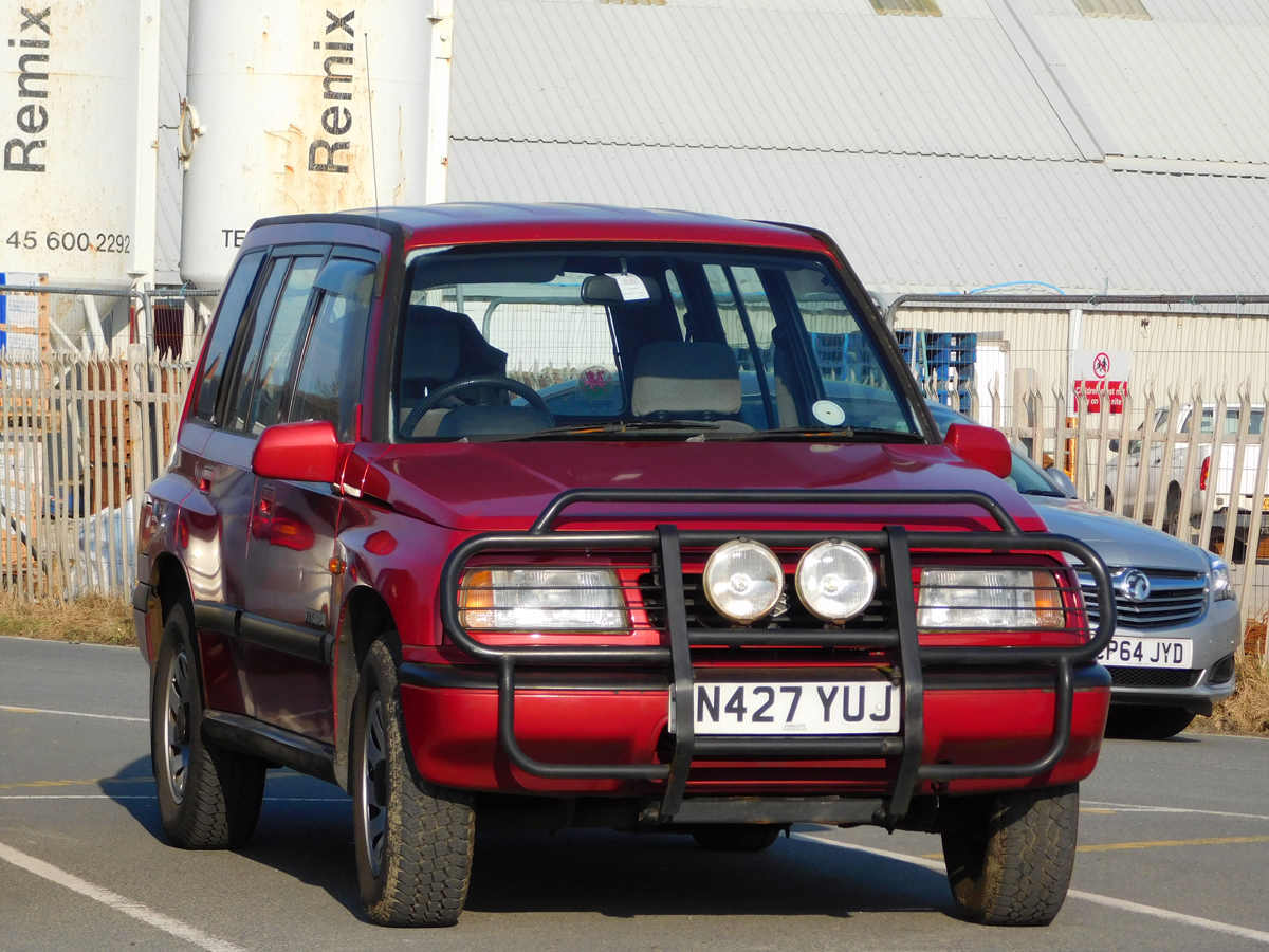 N427YUJ, Suzuki Vitara 1st gen 3-door SUV (ET/TA), 1988–1998