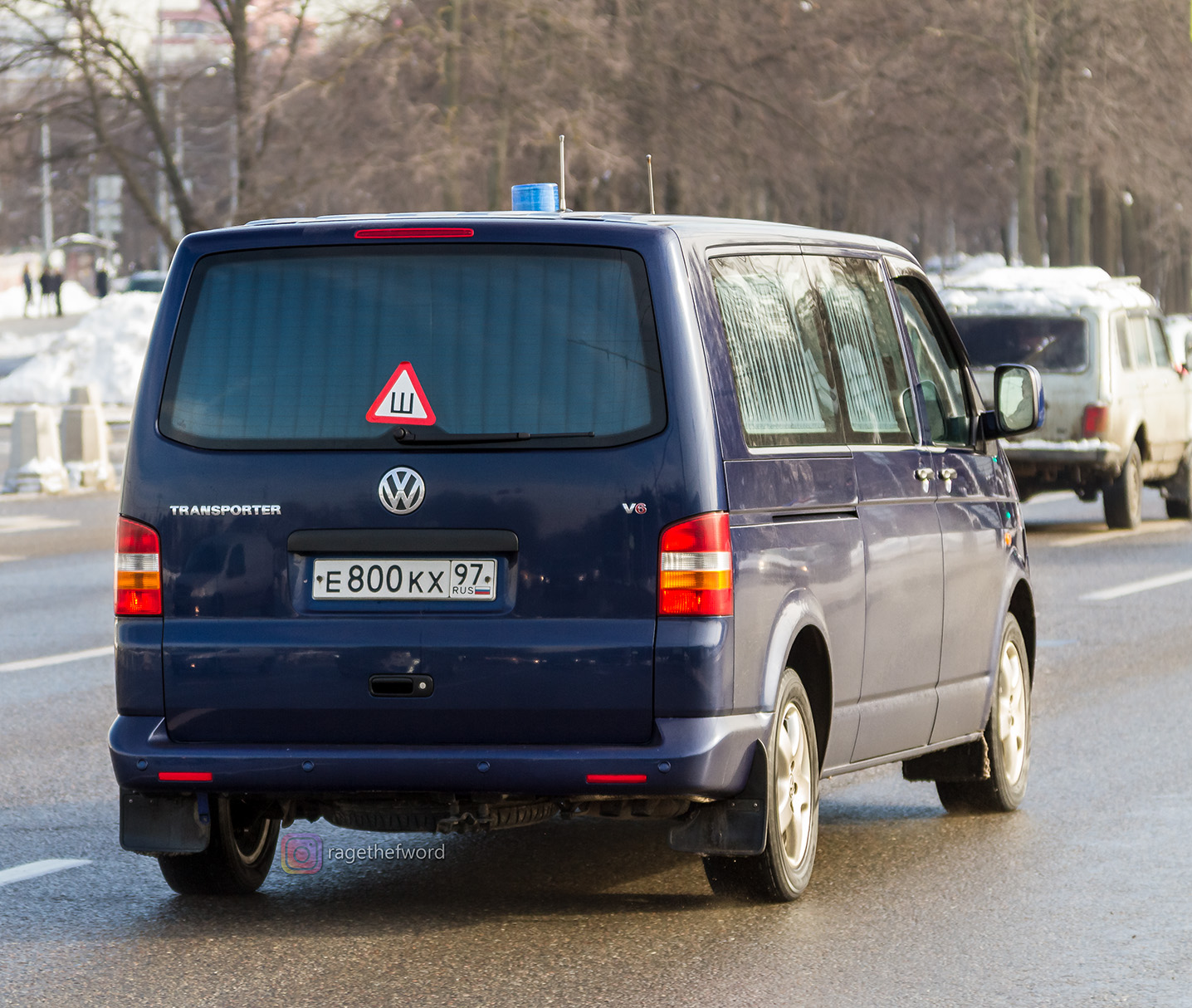 е 800 кх 97, Volkswagen Transporter 5th gen Van (T5) (7E/7H), 2003–2009