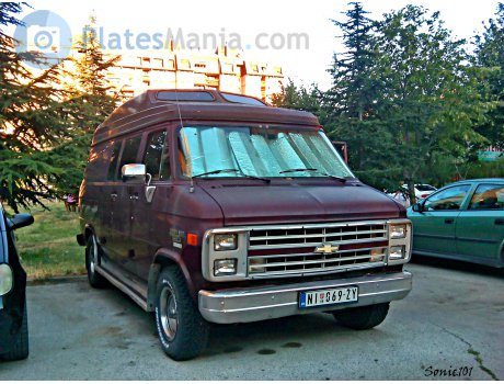NI 069-ŽY, Chevrolet Chevy Van