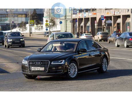 р001рн777, Audi A8