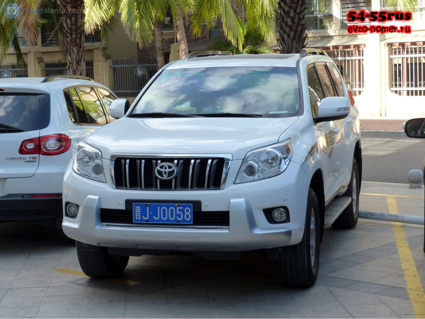 晋J·J0058, Toyota Land Cruiser Prado 4th gen 5-door SUV (J150), 2009–2013