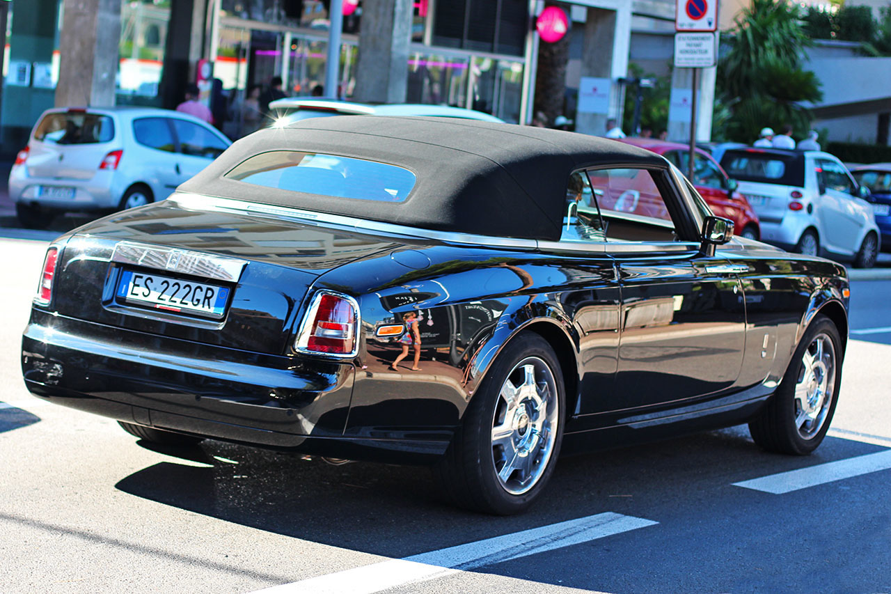 ES 222 GR, Rolls-Royce Phantom Drophead Coupé 