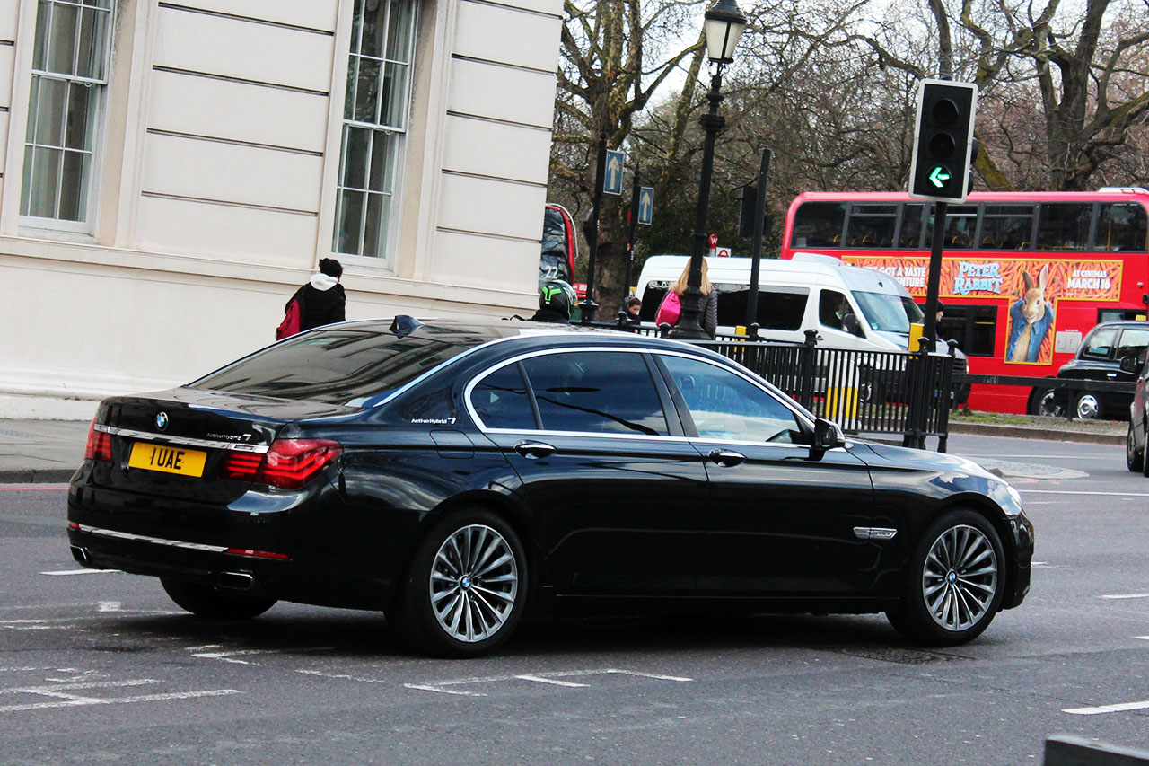 1UAE, BMW 7 Series 5th gen (F01–F04), 2008–2015