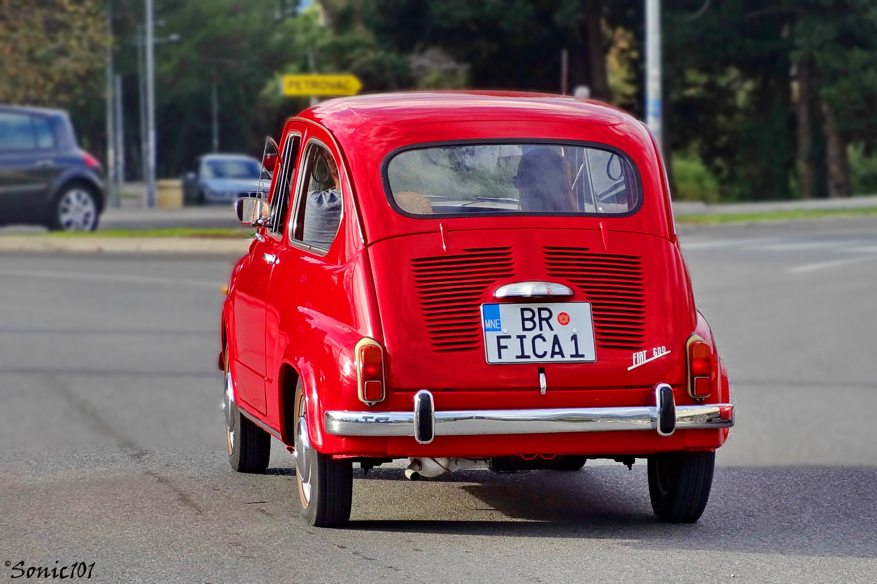 BR FIĆA1, FIAT 600 (600D) Berlina (100), 1955–1969