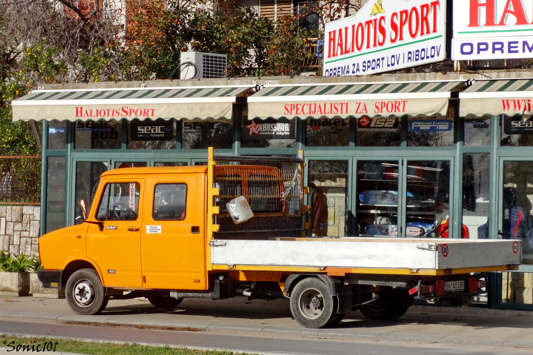 BA AS186, DAF Leyland 400 
