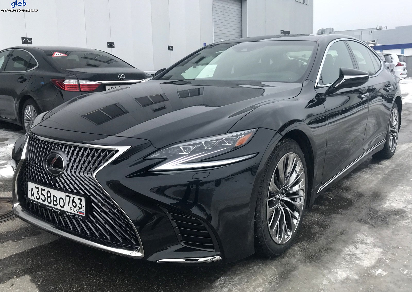 а 358 во 763, Lexus LS 5th gen (XF50), 2017–