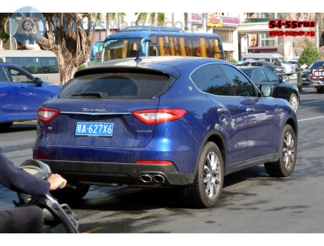 琼A·627X6, Maserati Levante