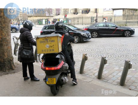 4162 RZ 65, Piaggio XEvo