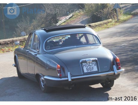 H 0479 BBF, Jaguar 420