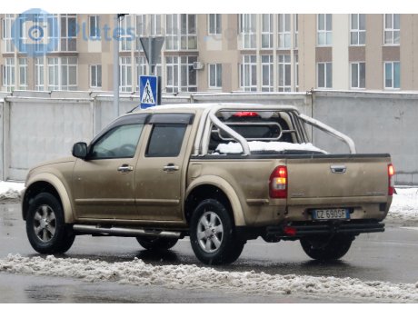 CZ 690 SF, Isuzu D-Max