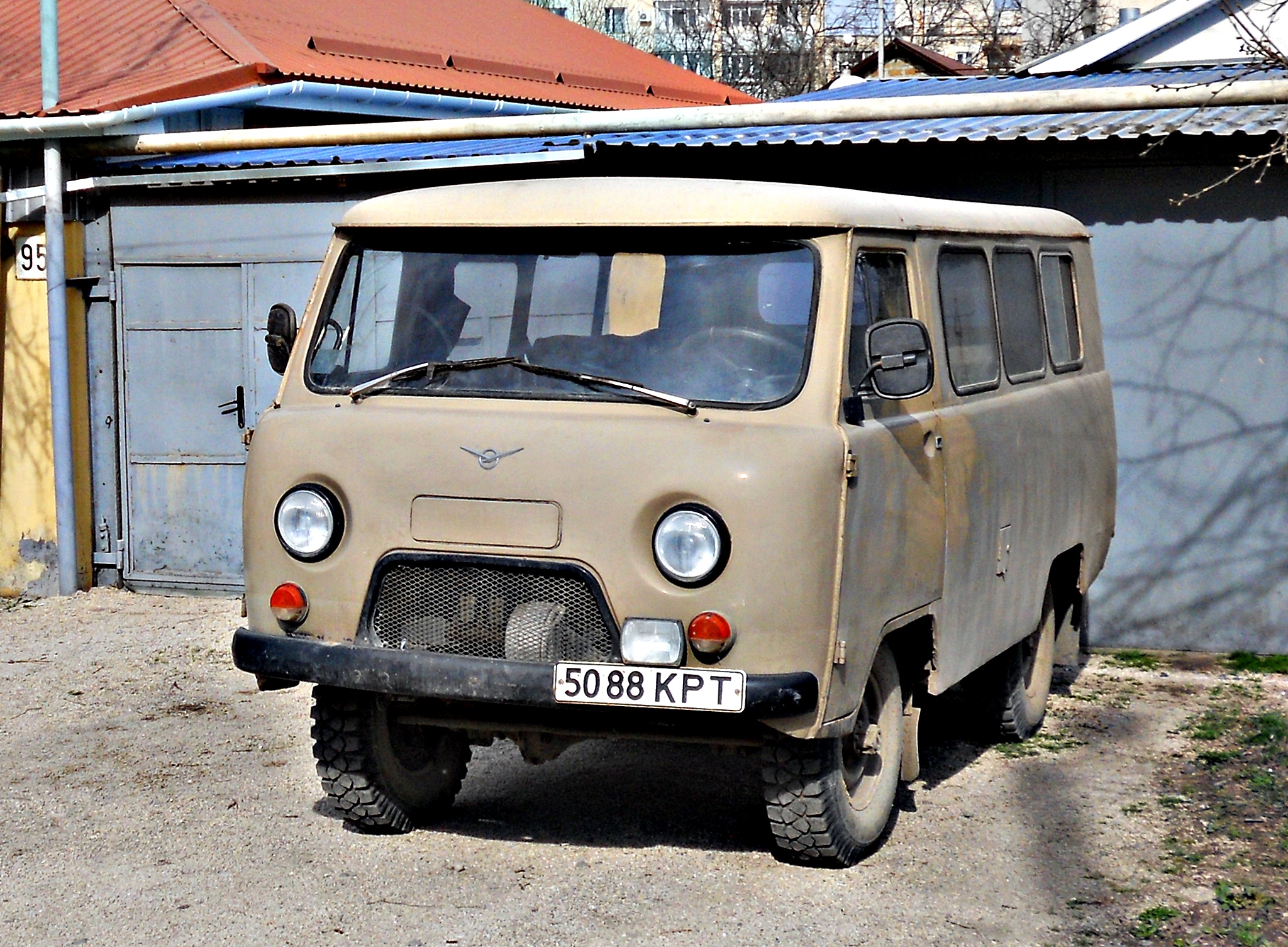 5088 КРТ, PskovAvto АПВ-У-01 (2213) 