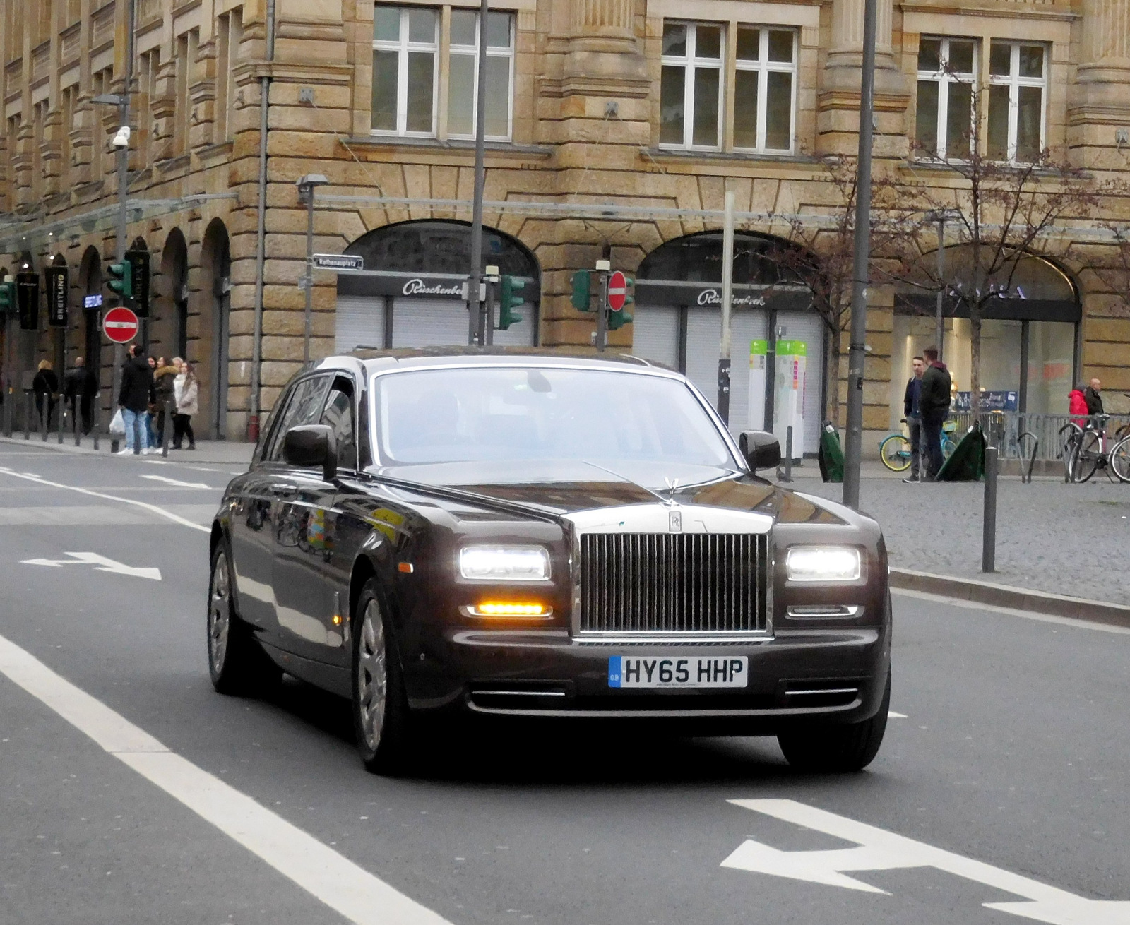 HY65HHP, Rolls-Royce Phantom 7th gen (RR1), facelift, 2012–2017