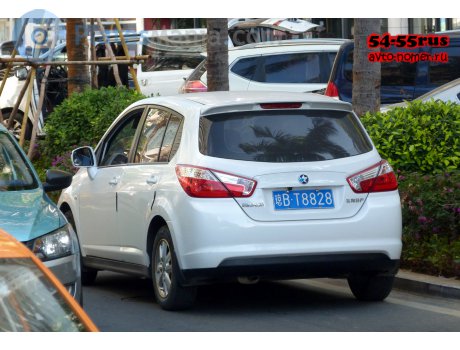 琼B·T8828, Venucia R50