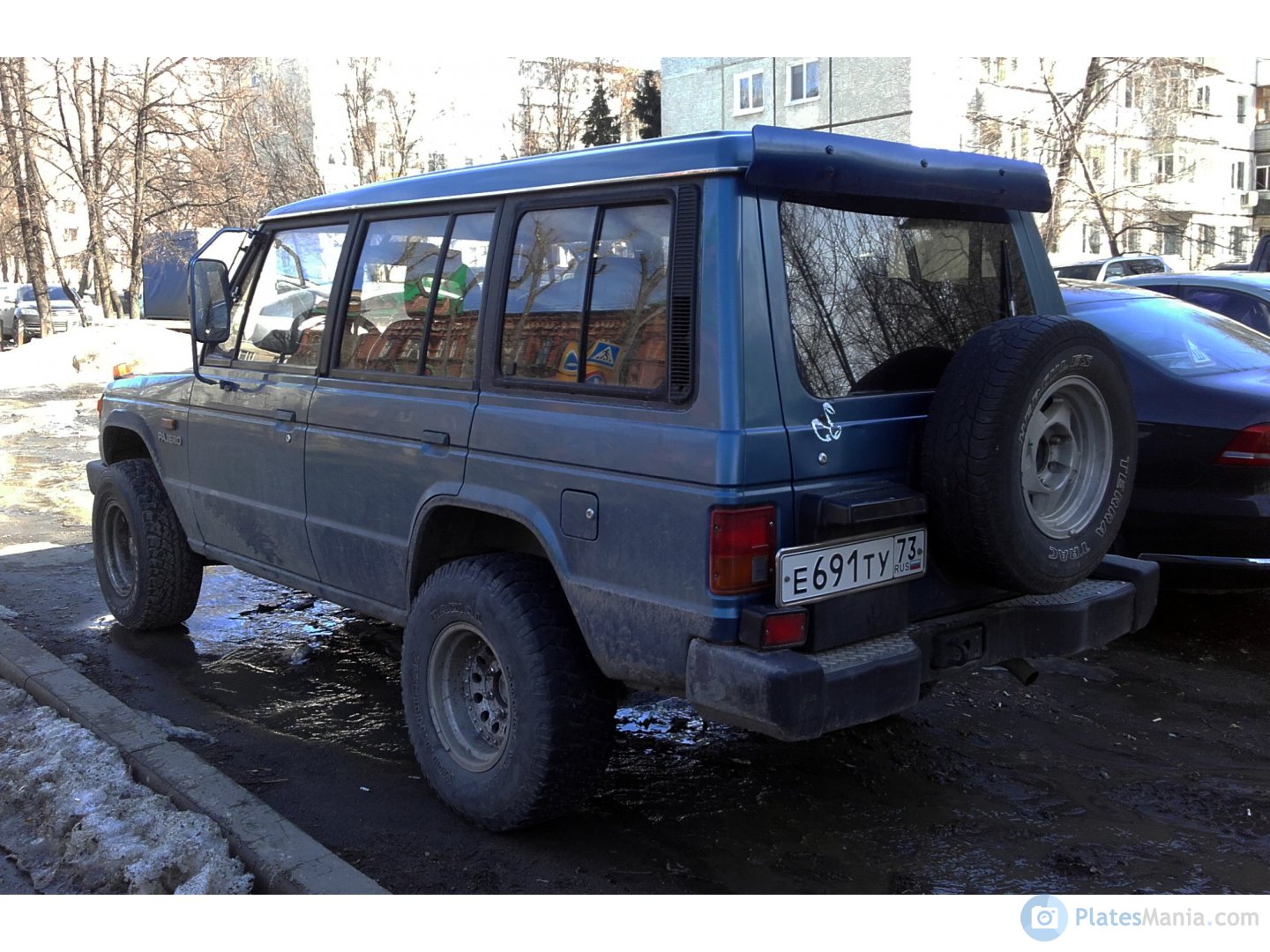 е 691 ту 73, Mitsubishi Pajero 1st gen 5-door SUV (L040/L140/N*), 1982–1991