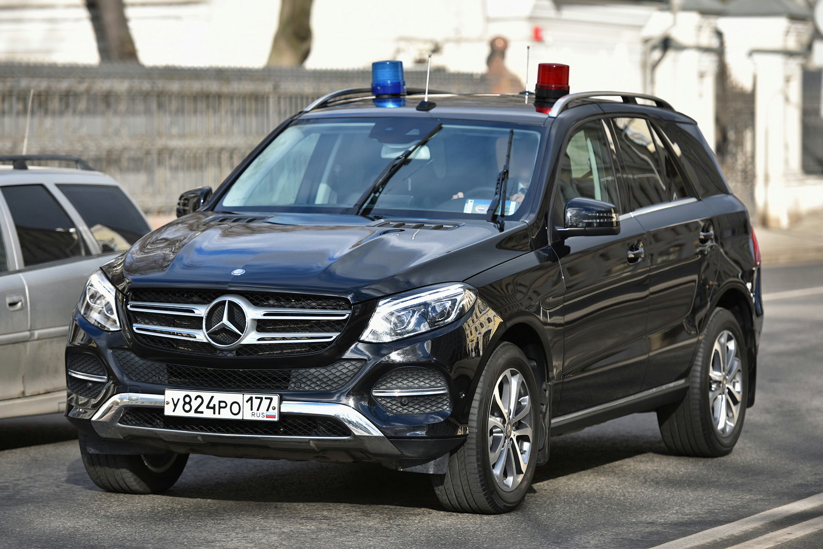у 824 ро 177, Mercedes-Benz GLE-Klasse 1st gen SUV (W166), 2015–2018