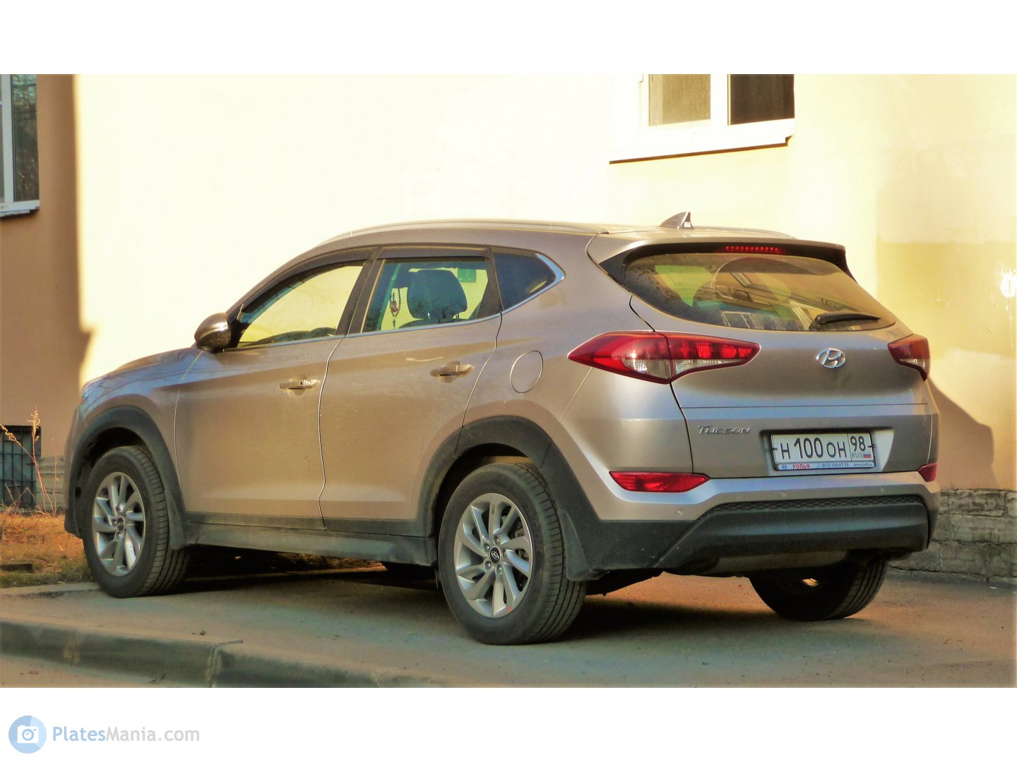 н 100 он 98, Hyundai Tucson 3rd gen (TL), 2015–2018 (–2023 for LATAM-market)
