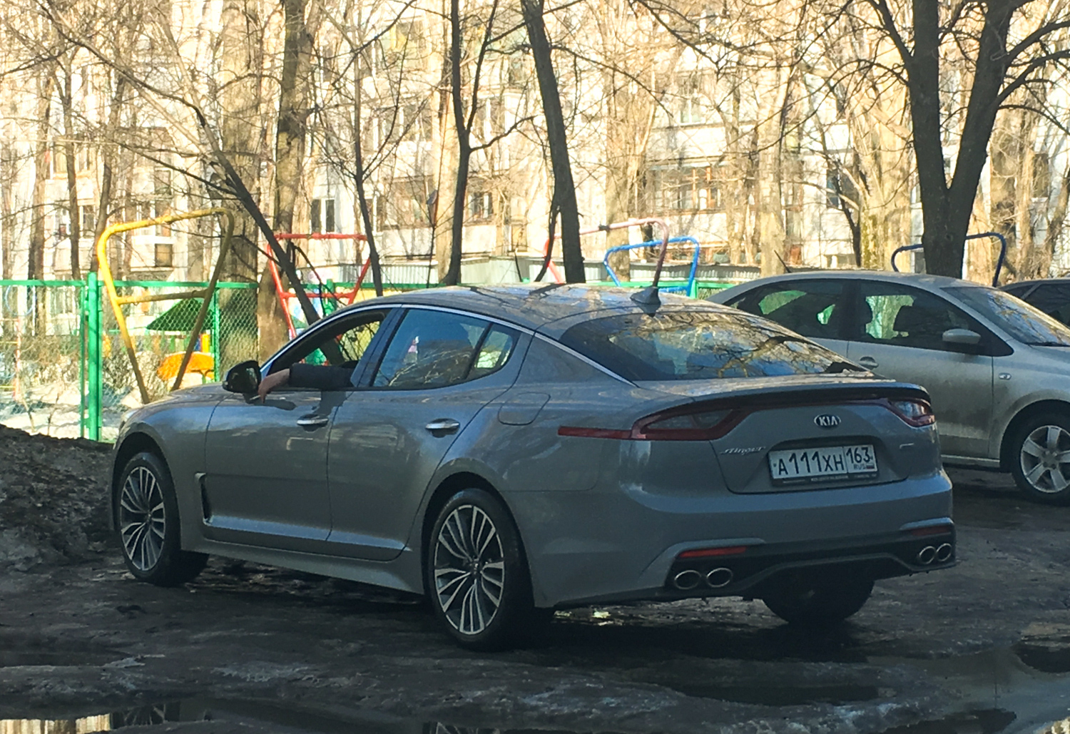 а 111 хн 163, Kia Stinger 1st gen (CK), 2017–2023