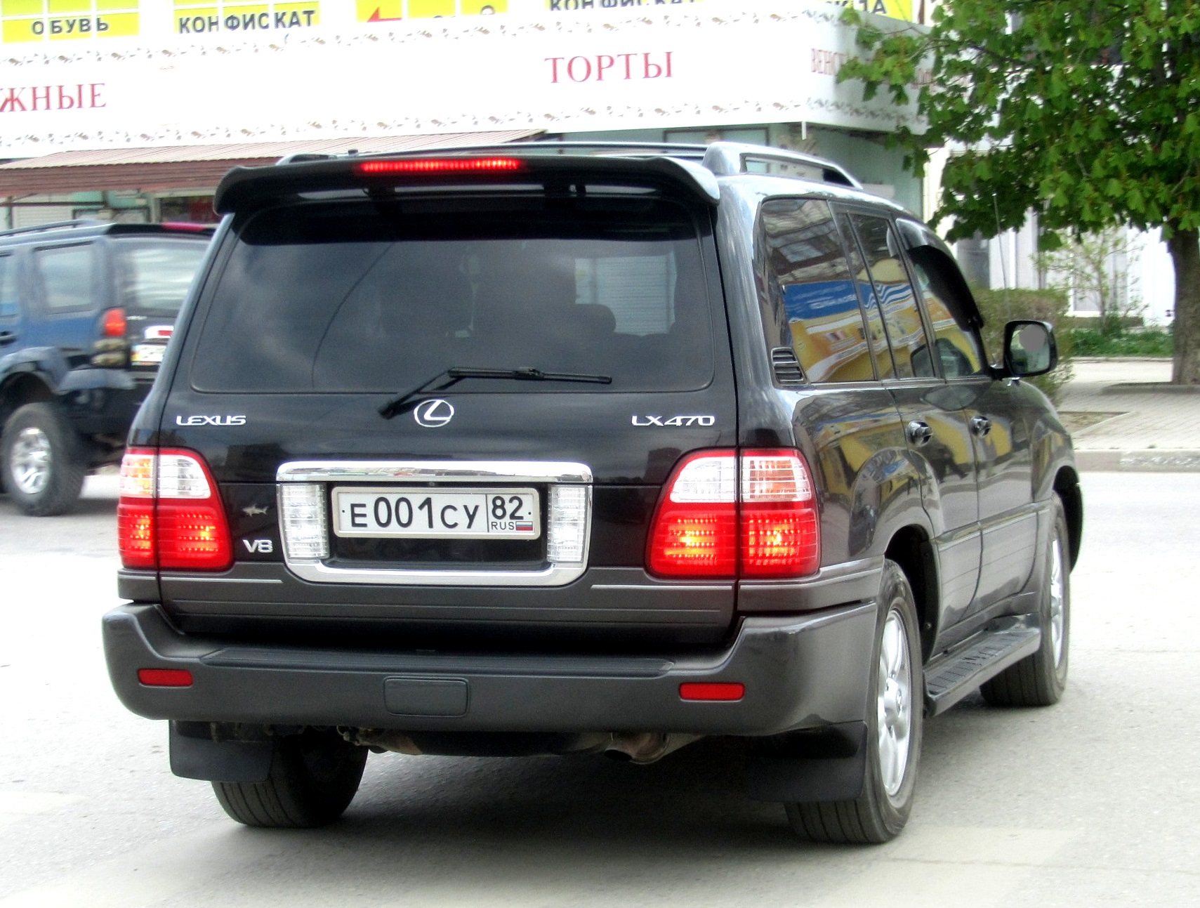 е 001 су 82, Lexus LX 2nd gen (J100), 1998–2007