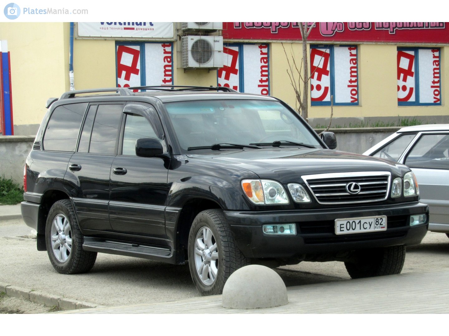 е 001 су 82, Lexus LX 2nd gen (J100), 1998–2007