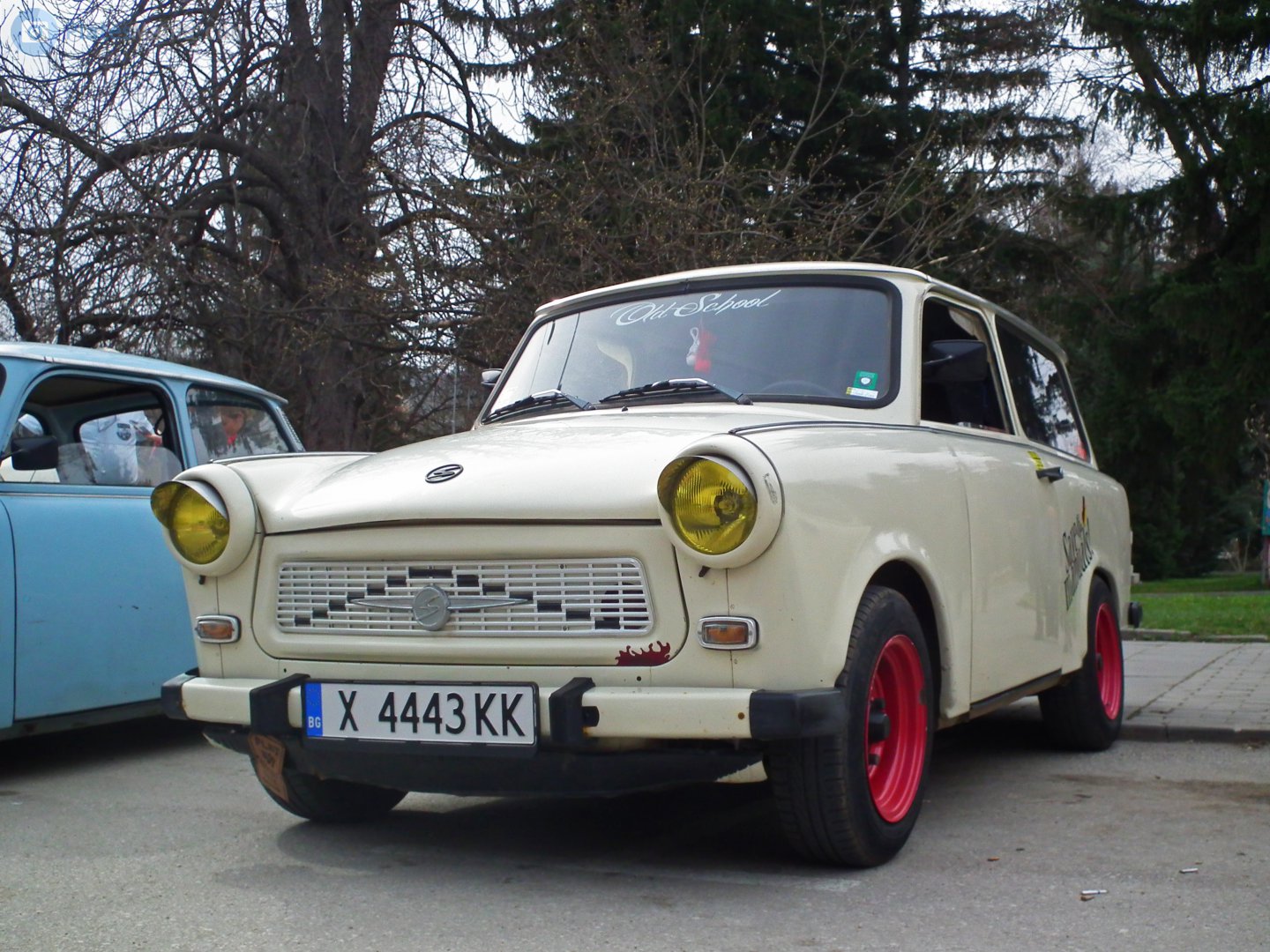 X 4443 KK, Trabant 601 Universal, 1964–1990