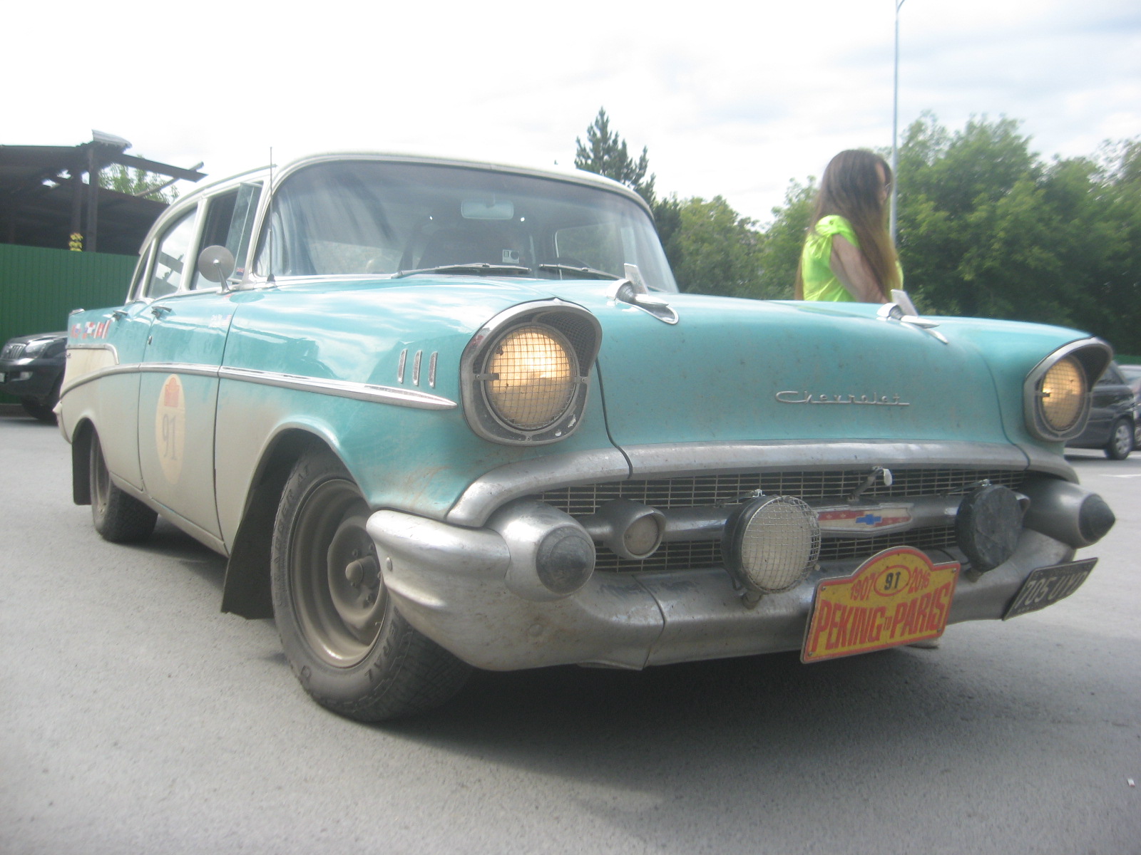 705UYO, Chevrolet Bel Air 2nd gen 1957 4-door Sedan (2403; A-body), 2nd facelift, 1956–1957