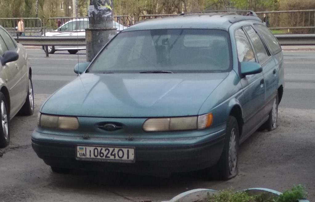 i 0624 ОІ, Ford Taurus 2nd gen Station Wagon (DN5), 1991–1995