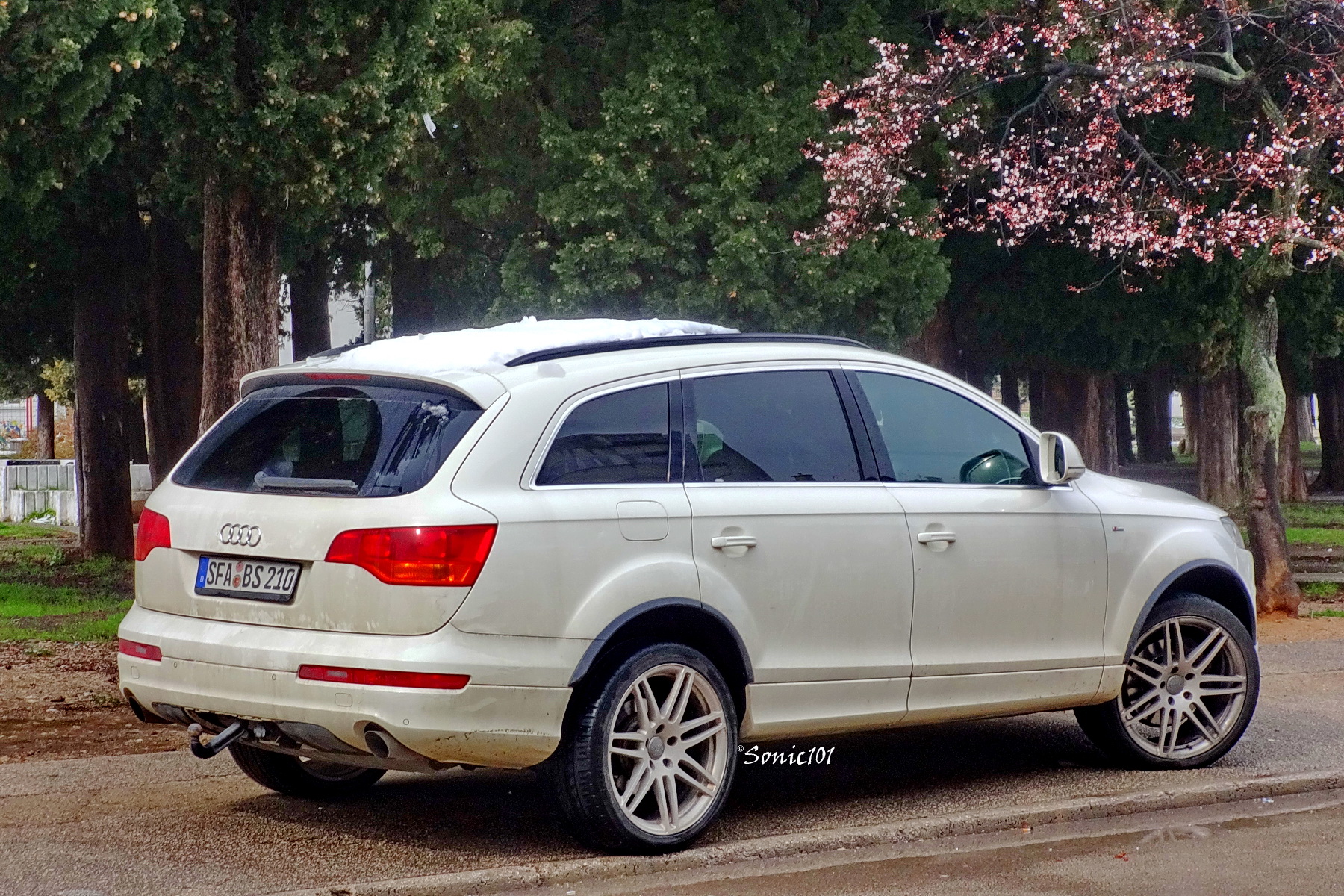 SFA BS 210, Audi Q7 