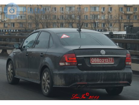 088D 213 77, Volkswagen Polo