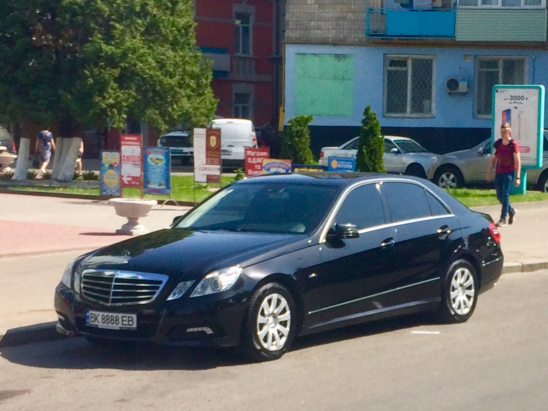 BK 8888 EB, Mercedes-Benz E-Klasse 4th gen Sedan (W212), 2009­–2013