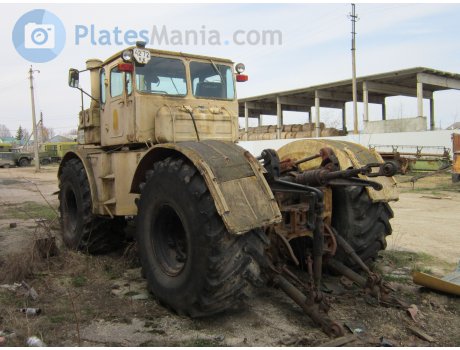 4272 КК, Kirovets К-700