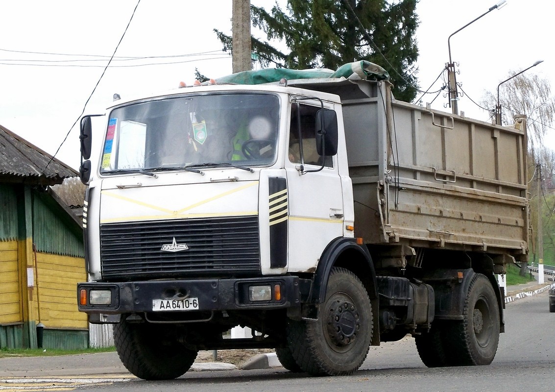 AA 6410-6, MAZ 5551 