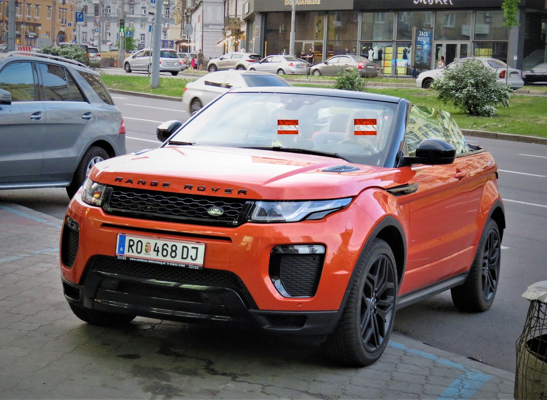 RO 468 DJ, Land Rover Range Rover Evoque 1st gen Convertible SUV (L538), 2016–2019