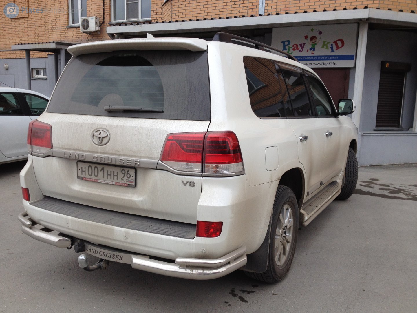 н 001 нн 96, Toyota Land Cruiser 200 (J200), 2nd facelift, 2015–2021
