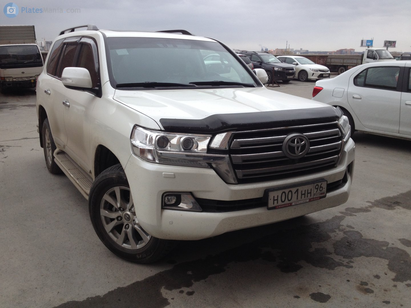 н 001 нн 96, Toyota Land Cruiser 200 (J200), 2nd facelift, 2015–2021