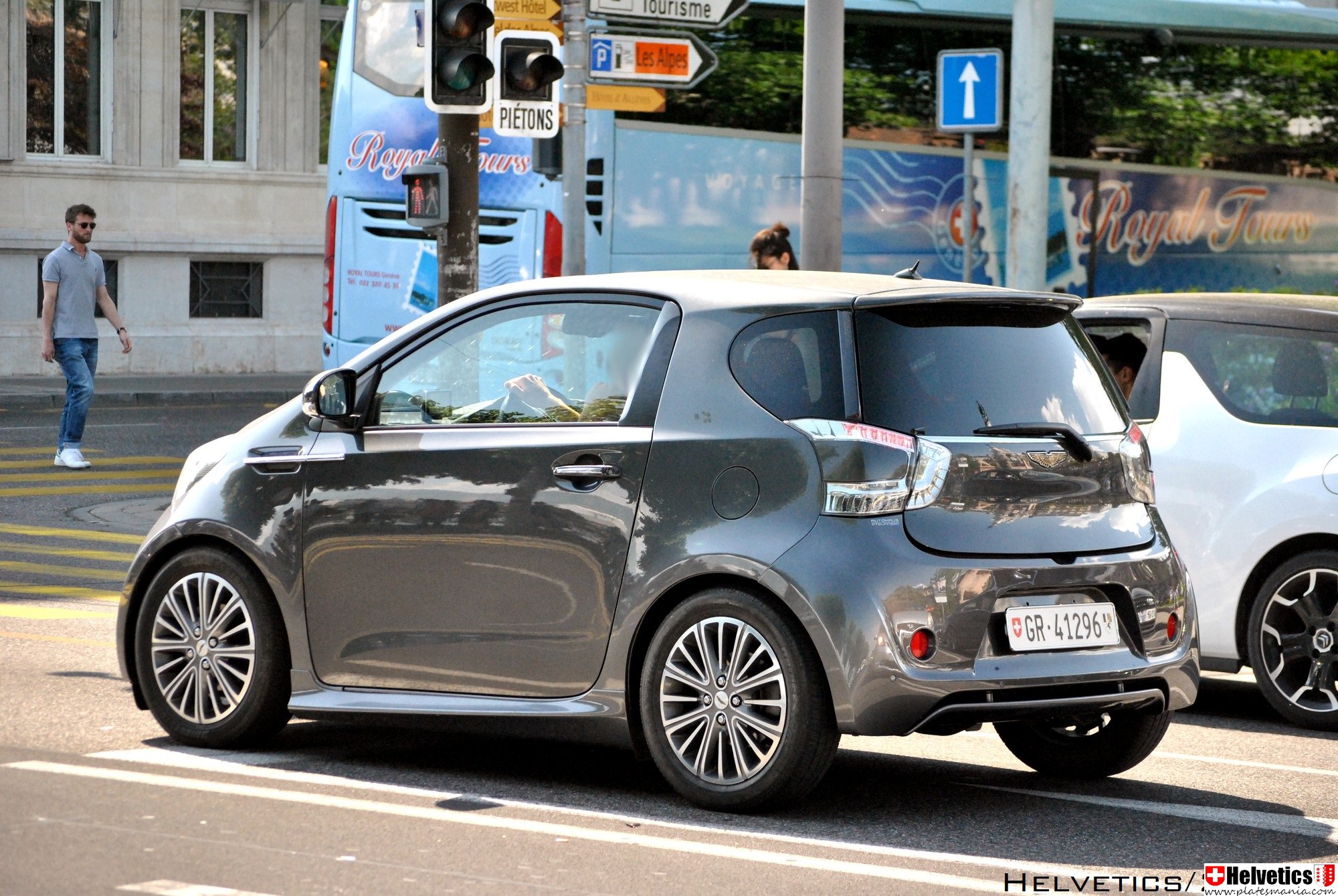 GR 41296, Aston Martin Cygnet 1st gen (P298), 2011–2013
