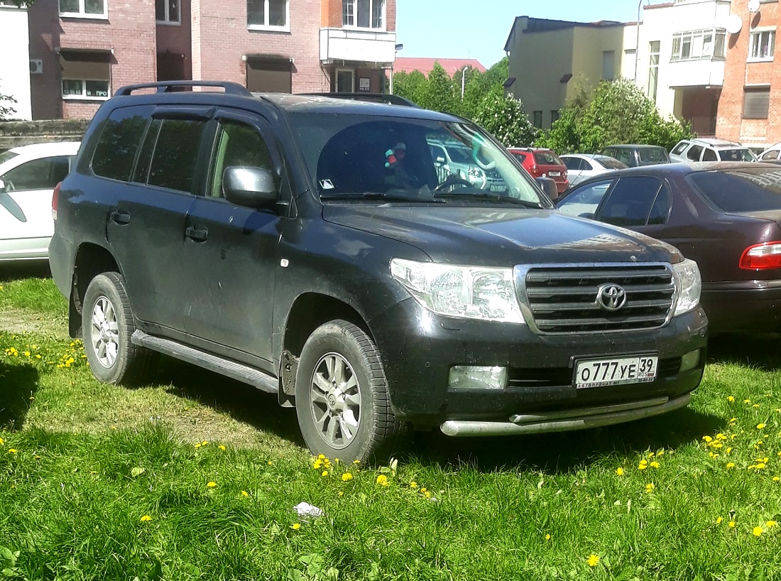 о 777 уе 39, Toyota Land Cruiser 200 (J200), 2007–2011