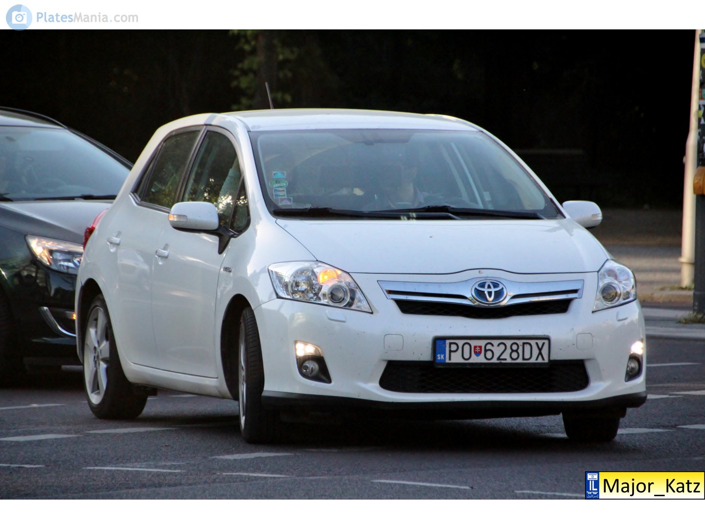 PO-628DX, Toyota Auris 1st gen 5-door Hatch (E150), facelift, 2009–2012
