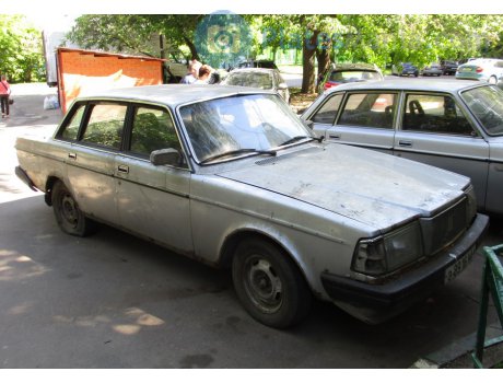 э 8916 МН, Volvo 260-Series