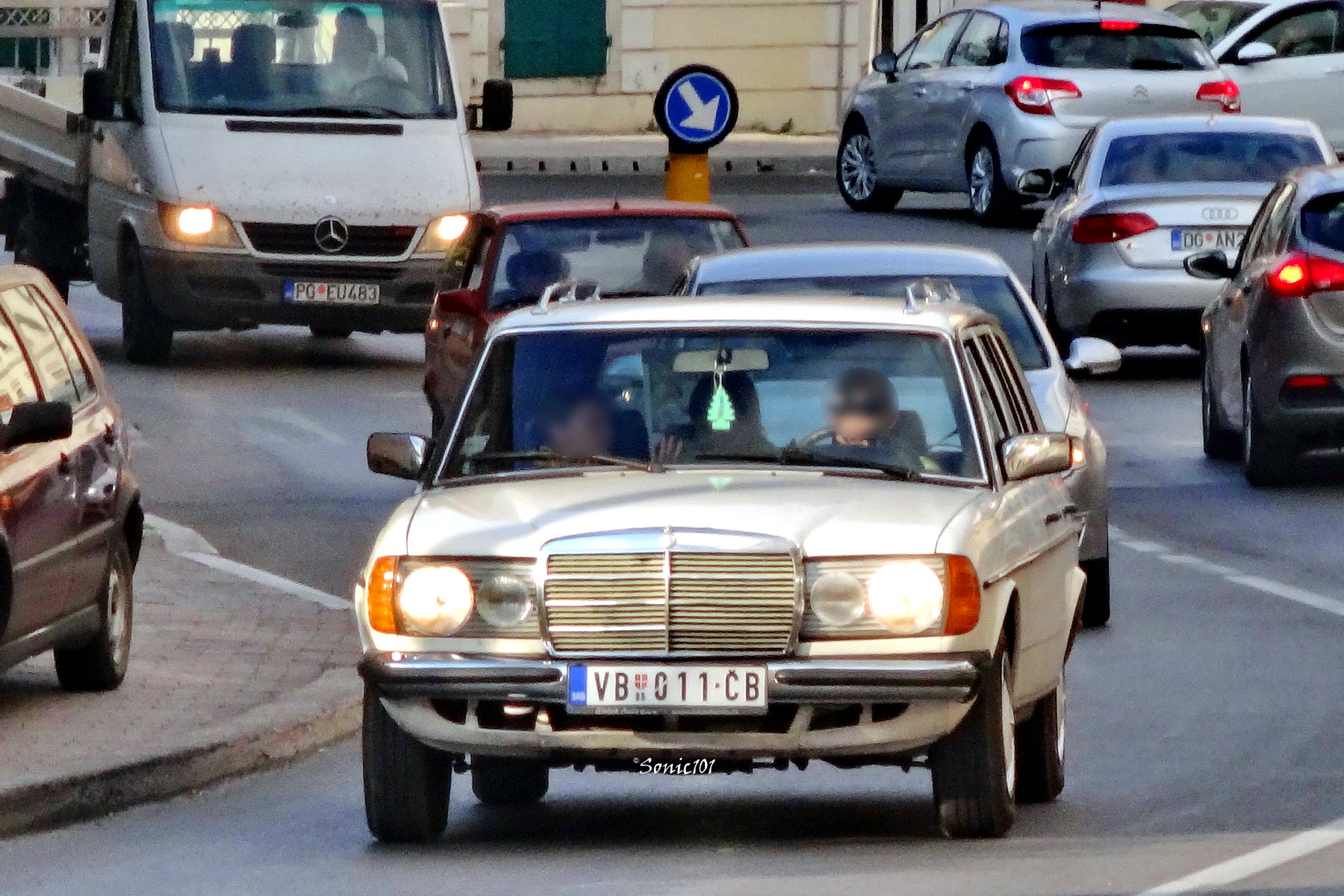 VB 011-ČB, Mercedes-Benz E-Klasse 200T–300T Wagon (S123), 1975­–1986