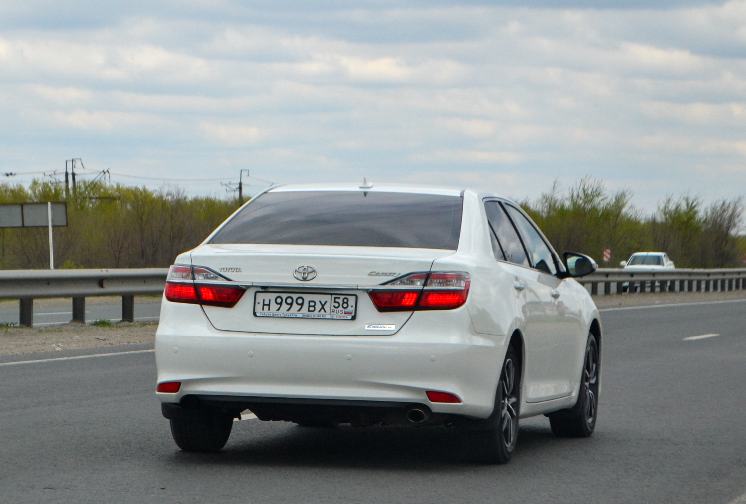 н 999 вх 58, Toyota Camry 7th gen (XV50; Global-market), facelift, 2014–2018