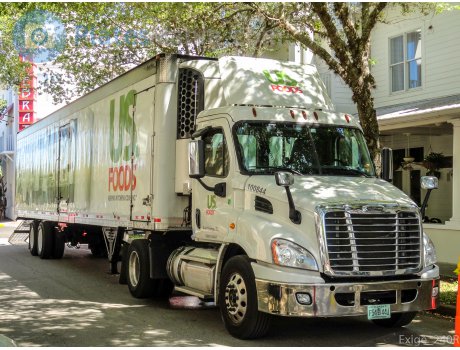 F54 44U, Freightliner Cascadia
