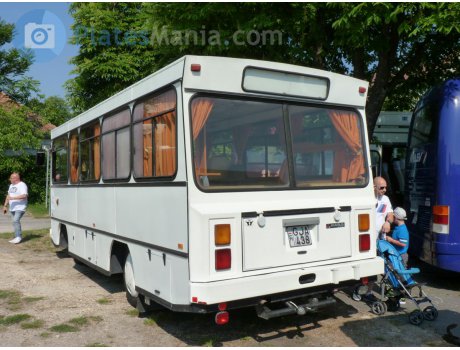 GJA-438, Ikarus 553
