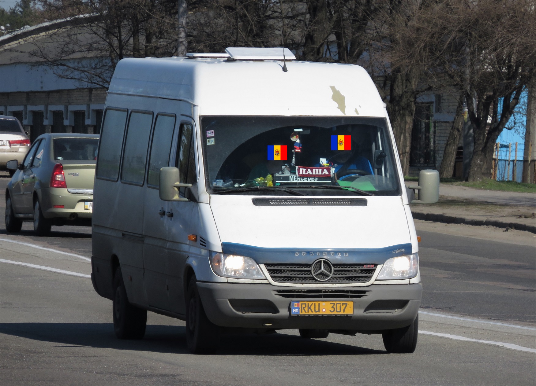RKU 307, Mercedes-Benz Sprinter 1st gen (Classic) (W901–905), facelift, 2000–2006 (2013–2018 for CIS-market)