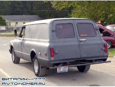 DXC 4896, GMC Suburban