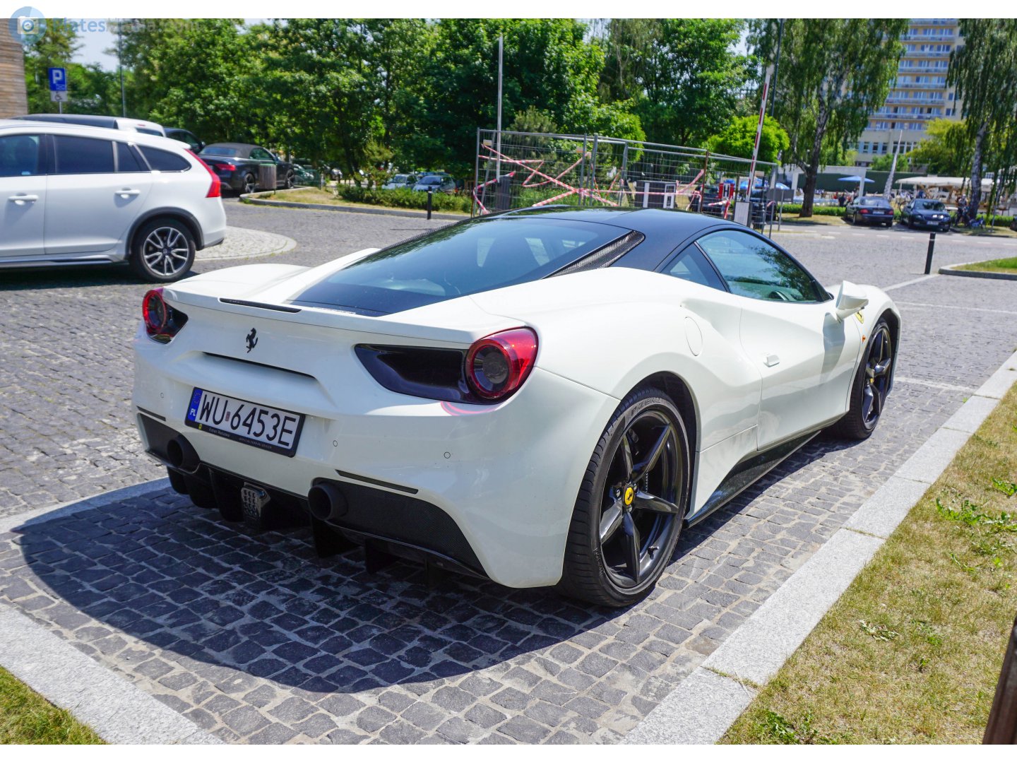 WU 6453E, Ferrari 488 1st gen (GTB) Berlinetta (F142M), 2015–2019