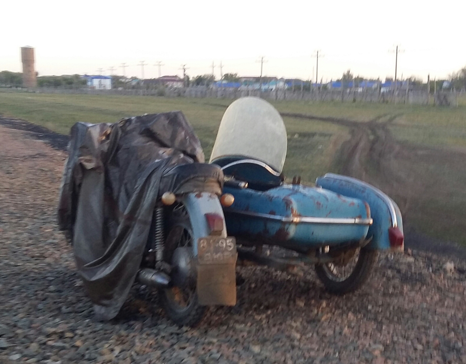 8195 АЮВ, Motorcycles and mopeds (1958) 