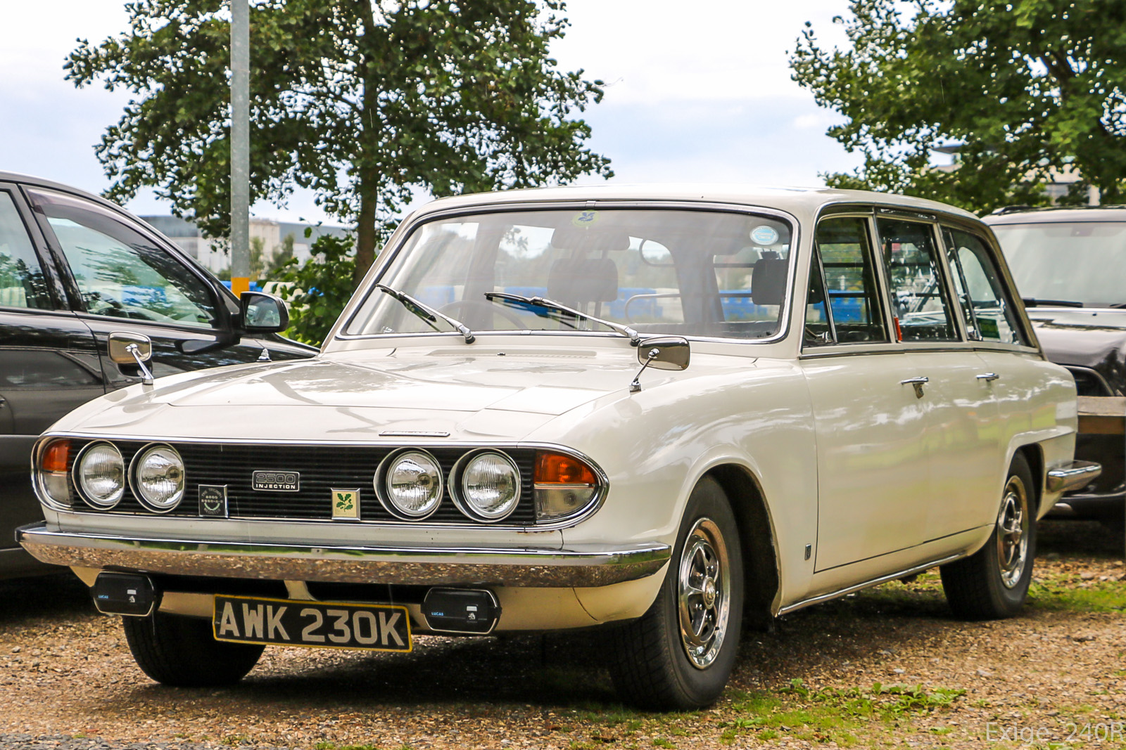 AWK230K, Triumph 2500 