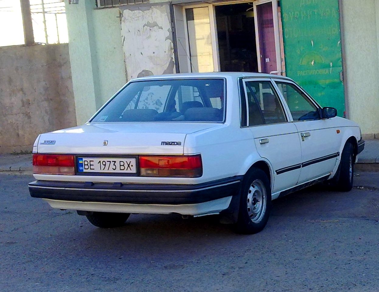 BE 1973 BX, Mazda 323 3rd gen Sedan (BF), 1985–1989