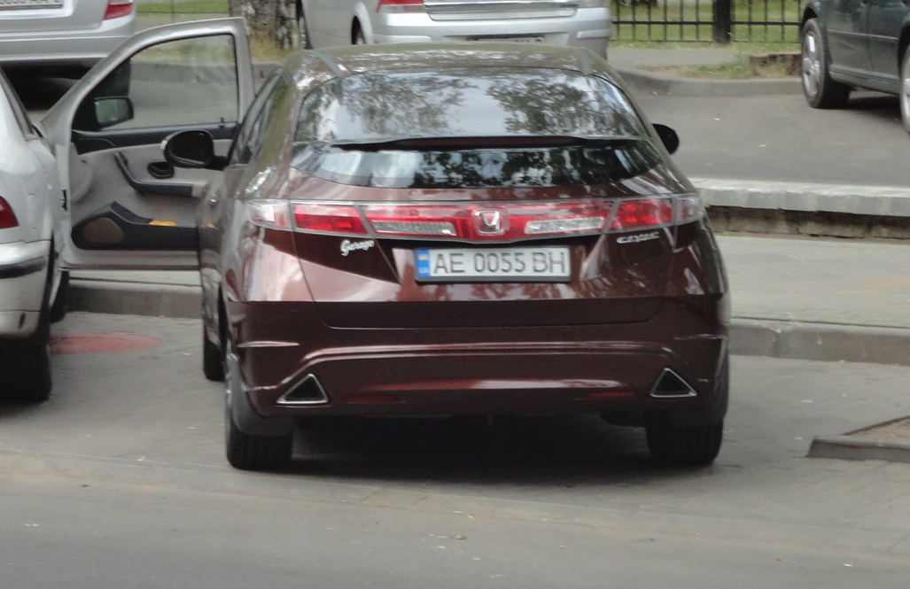 AE 0055 BH, Honda Civic 8th gen 5-door Hatch (FK/FN; Global-market), 2005–2012